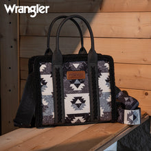 Load image into Gallery viewer, Wrangler Sherpa Southwestern Print Small Canvas