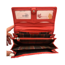 Load image into Gallery viewer, IGY RFID Leather Wallet